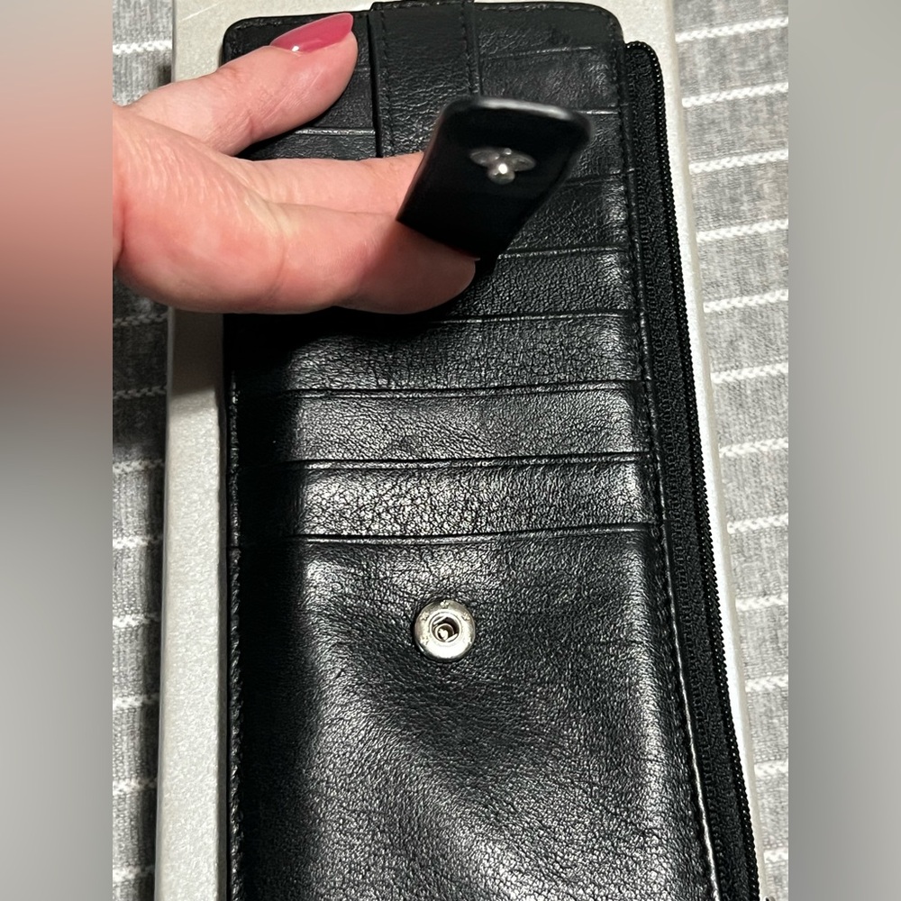 Lodis Indie Long Stacker is Wallet - Picture 4 of 5